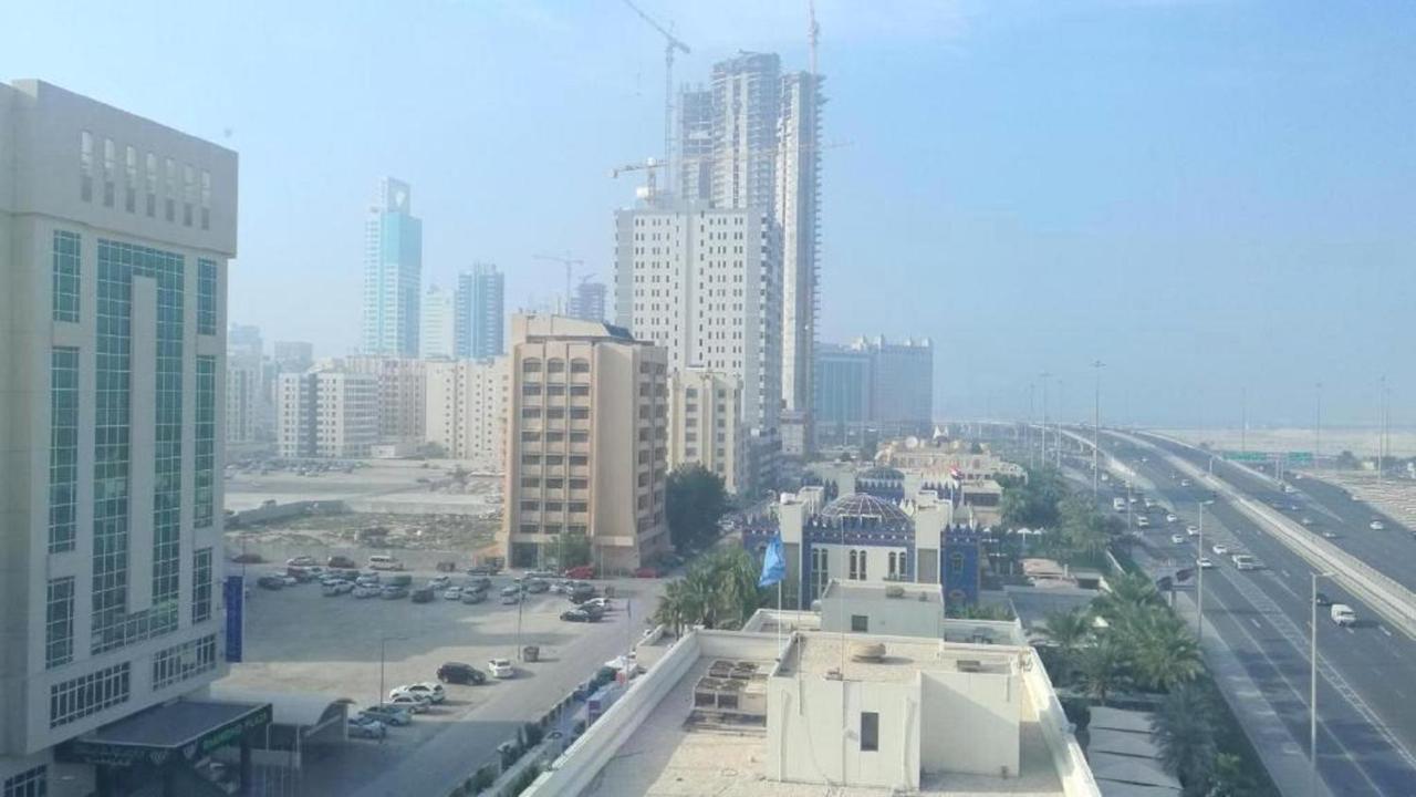 Phoenicia Tower Hotel And Spa Manama Exterior foto
