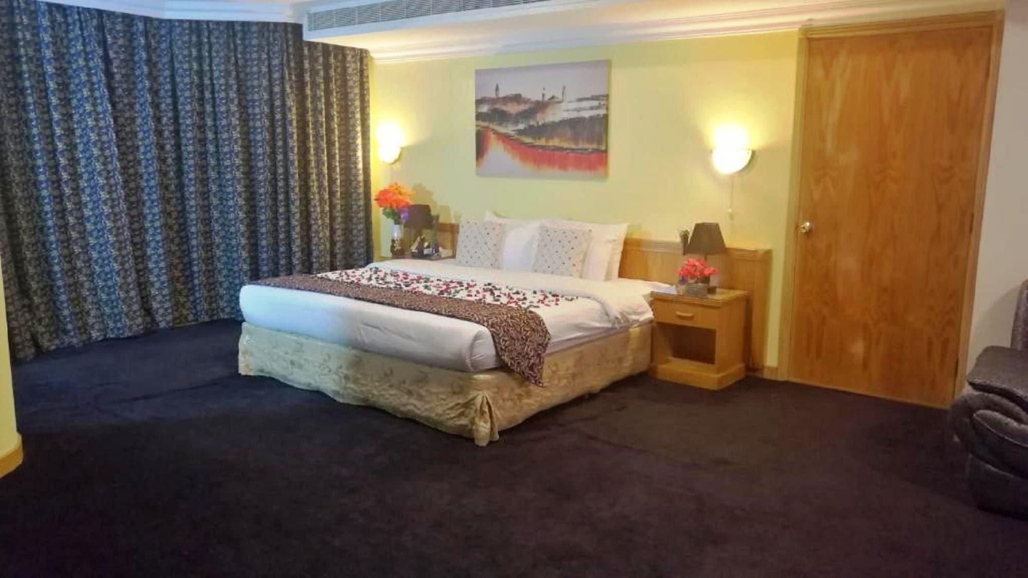 Phoenicia Tower Hotel And Spa Manama Exterior foto