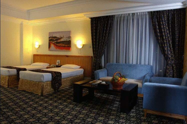 Phoenicia Tower Hotel And Spa Manama Habitación foto